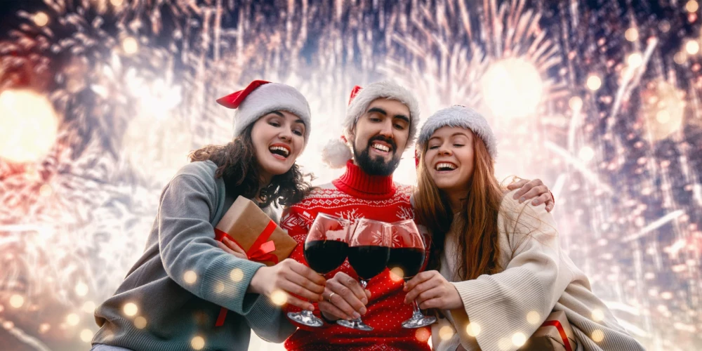 Jaunā gada sagaidīšana visā Latvijā būs svinīga, jautra un jestra. Ir liela izvēle, kā to padarīt neaizmirstamu.