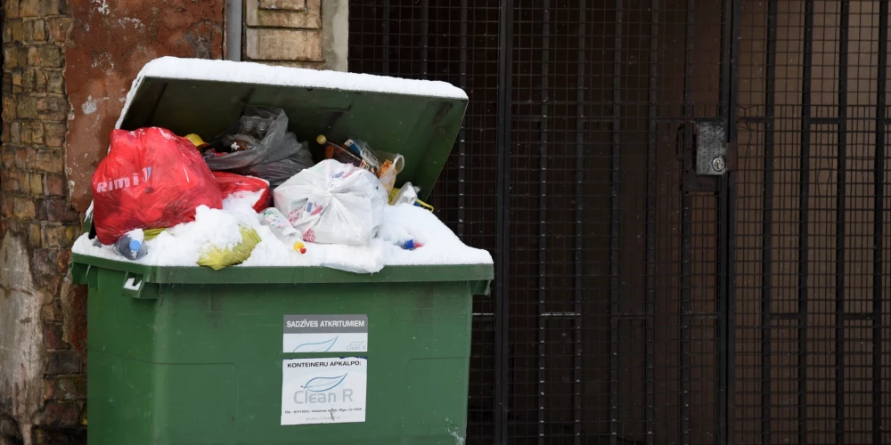 Atkritumu konteiners.