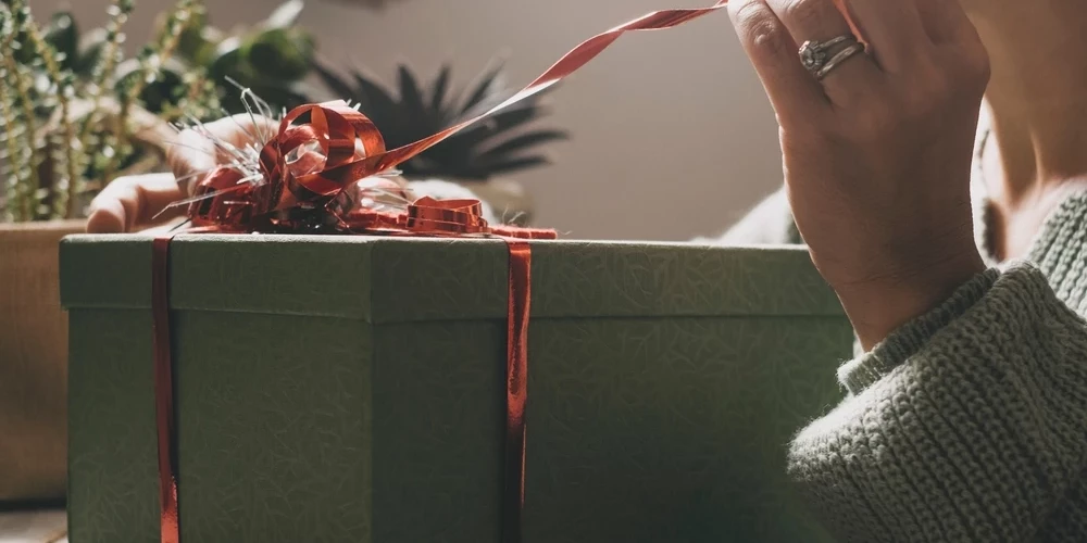 Ogresgala pagasta iedzīvotāji vienojas akcijā "Neesi svētkos viens"