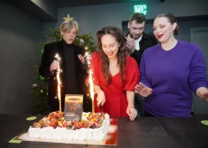 ФОТО: премьера нового спектакля "Созвездия" в Рижском русском театре имени Михаила Чехова