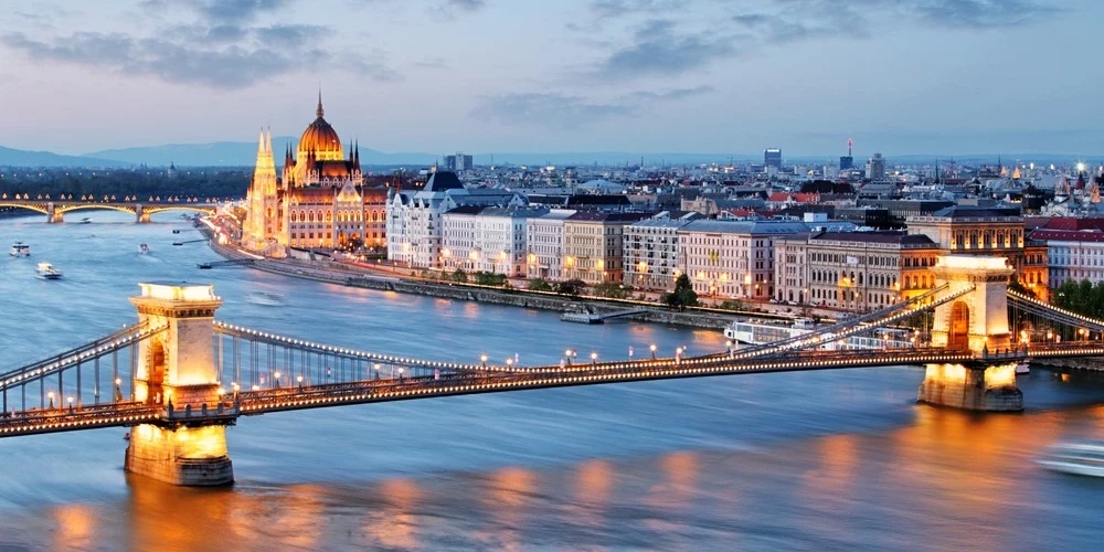 Будапешт начал уставать от туристов.