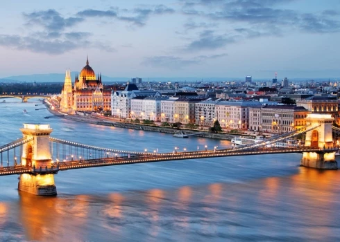 Будапешт начал уставать от туристов.