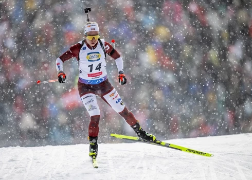 Pirmajā šaušanā stāvus Bendika kļūdījās visos piecos šāvienos un izstājās.