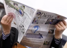 Газета Diena будет выходить только три раз в неделю - а когда-то было шесть