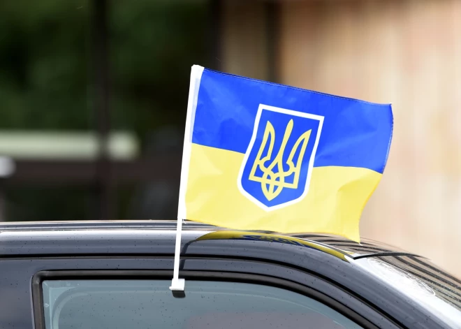 Latvija Ukrainai nodos kārtējās dzērājšoferiem konfiscētās automašīnas