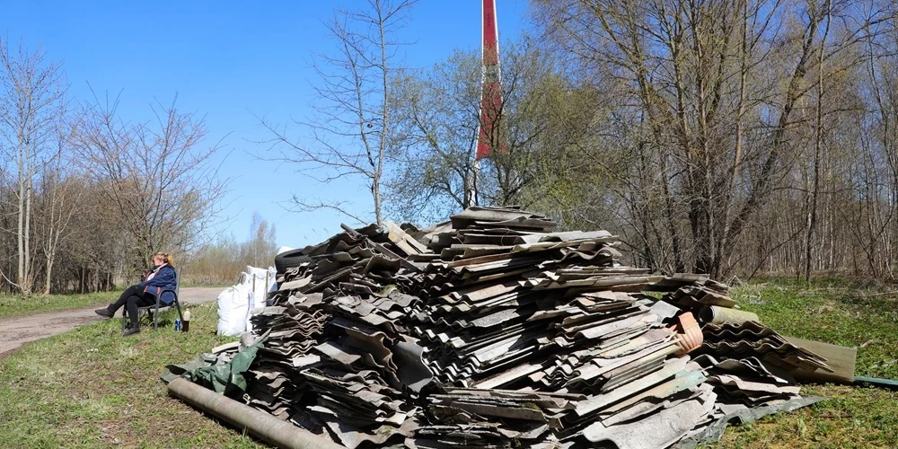 Шифер в Латвии можно найти везде.