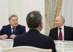 Kremlis noraidījis trīspusējas sarunas ar ASV un Ukrainu