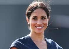 Svētku sacensība karaliskajā ģimenē? Megana Mārkla publisko jaunu ģimenes foto dažas stundas pēc Keitas Ziemassvētku kartītes