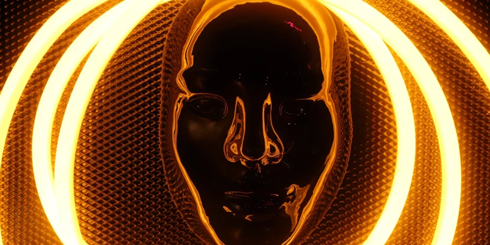 Budēļu masku darbnīca tekstilmākslinieces Emmas Sofijas vadībā.