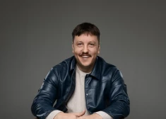 “X faktora” dalībnieks Jānis Rugājs debitē ar dziesmu “Smoke”