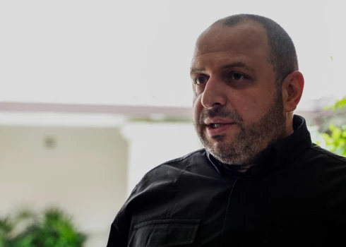 Ukrainas un ASV delegācijas turpinās sarunas Maiami.