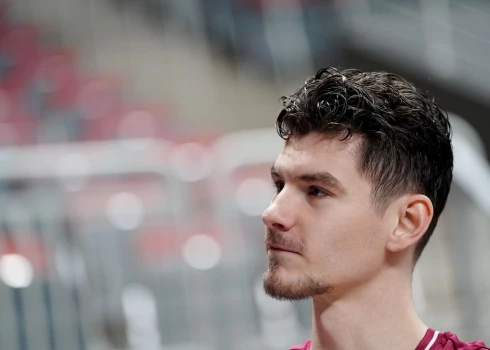 Blumbergam 22 punkti uzvarētā Turcijas čempionāta spēlē.