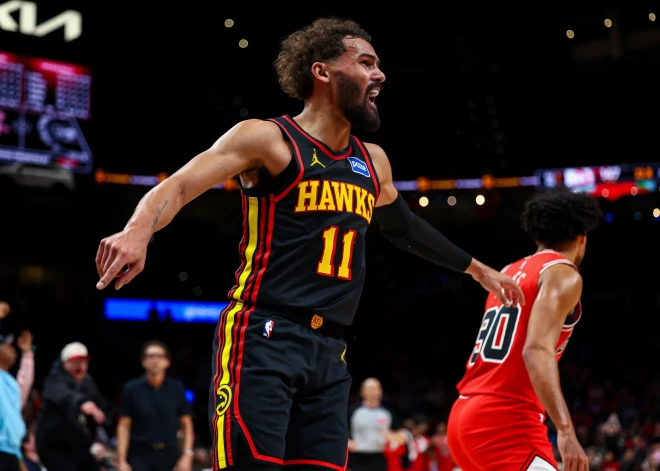 Aizsardzība otrajā plānā. "Hawks" bez Porziņģa 300 punktu spēlē zaudē Čikāgas "Bulls"