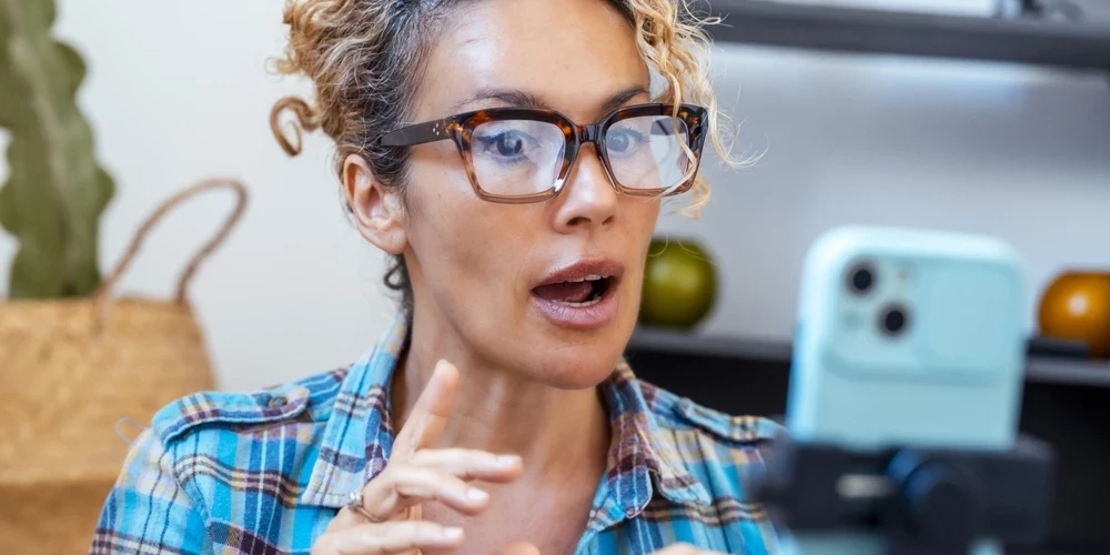 Еврокомиссия готовит удар по скрытой рекламе инфлюенсеров.