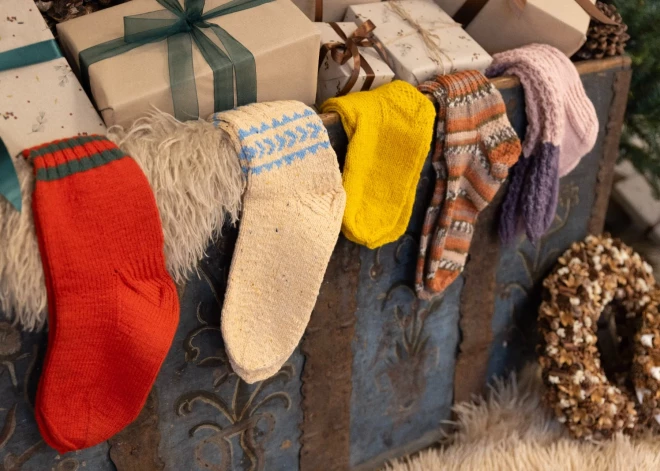 161 zeķu pāris un 23 cimdu pāri – Ropažu novada iedzīvotāji aktīvi iesaistās akcijā "Sasildi Sirdi"