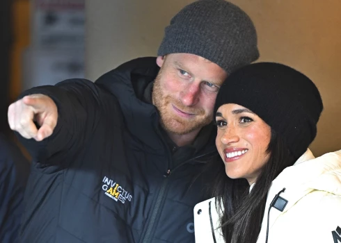 Princis Harijs un Megana Mārkla.