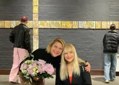 FOTO: Mārupes māksliniece Ieva Caruka atklāj personālizstādi Ukrainā