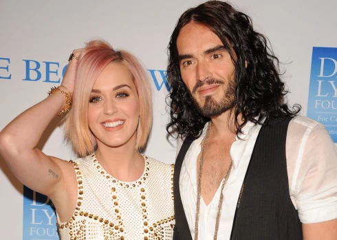 Keitija Perija un Rasels Brends 2011. gadā.