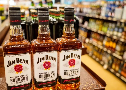 "Jim Beam" burbona pudeles (foto: Scanpix / AP)
