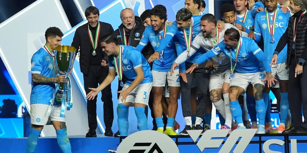 "Napoli" līksmo par Itālijas Superkausu