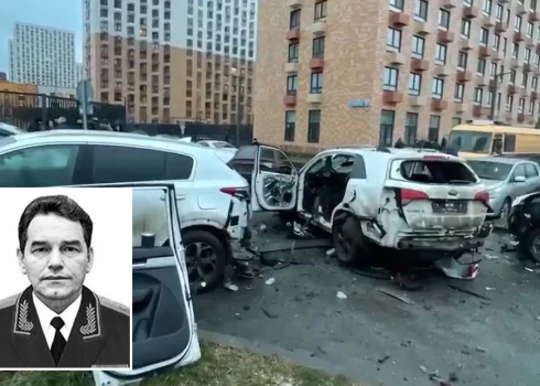 Sprāgstierīce bijusi novietota zem Fanila Sarvarova automašīnas "Kia Sorento" apakšdaļas. 