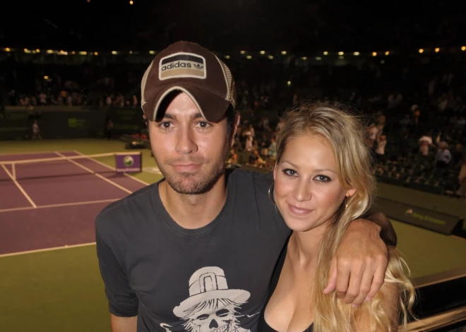 Энрике Иглесиас и Анна Курникова стали родителями в четвертый раз