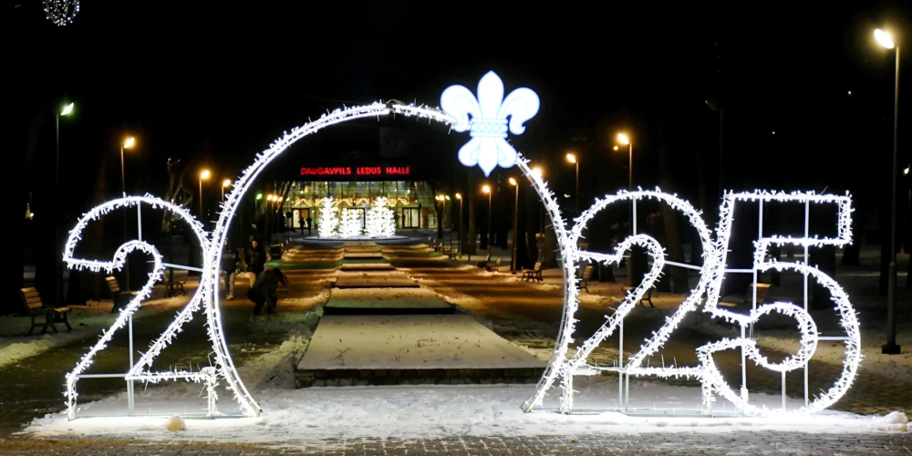 Ziemassvētku rotājumi Daugavpilī.