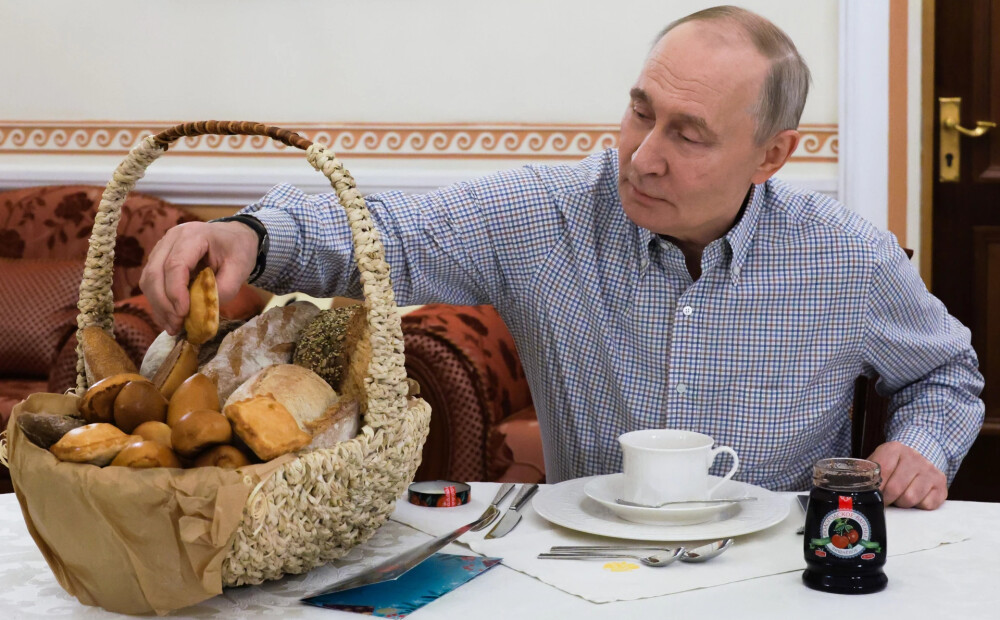 Aiz propagandas priekškara: pērkamie Rietumu žurnālisti un harizmātiskais diktators