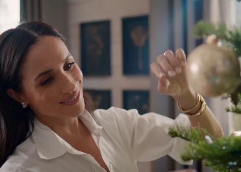 Megana Mārkla dalās ar dziesmām, kas svētku laikā piepilda viņas un Harija mājas. 