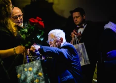 Rīgas Domā izskanējis īpašs koncerts "Raimonds Pauls Ziemassvētkos". FOTO