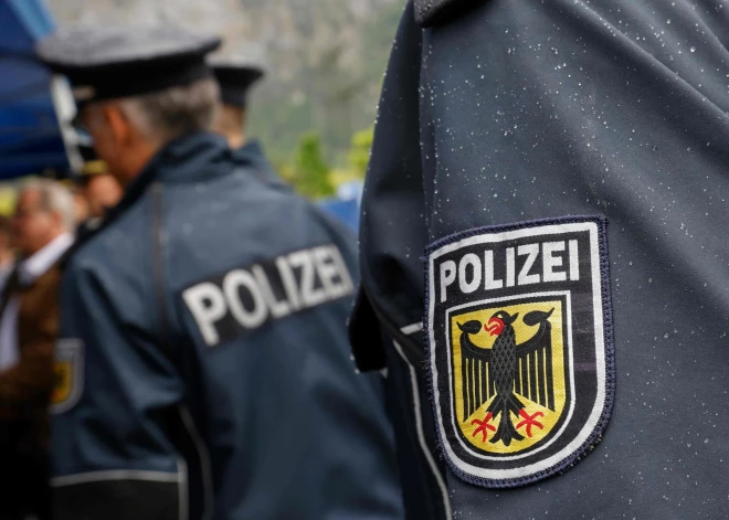 Vēsturisks pagrieziens: Vācija pirmo reizi kopš 2011. gada uz dzimteni izraida sīrieti - rūdītu noziedznieku