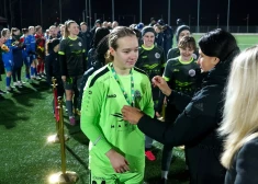 Latvijas izlases vārtsardze Elza Renāte Strazdiņa spēlēs Zviedrijas augstākajā līgā