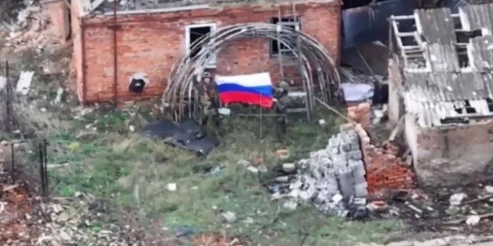 Pēc 41 mēnesi ilgušās postīšanas "krievu pasaule" ir atnesta arī Ukrainas pilsētā Siverskā