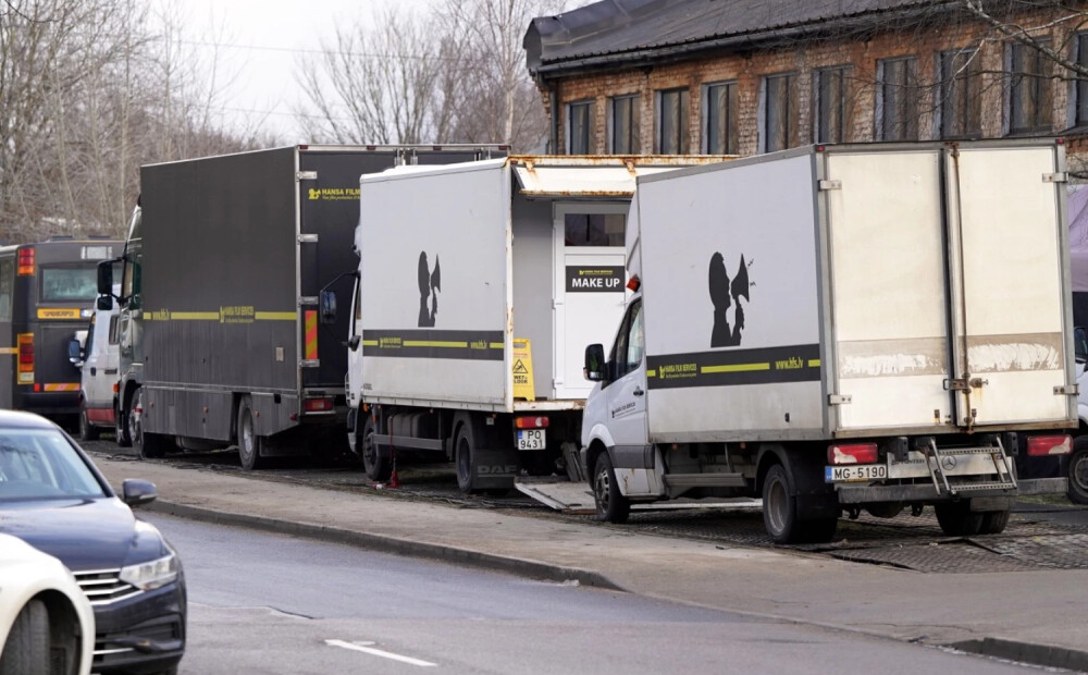 Vāc parakstus par transportlīdzekļa ekspluatācijas nodokļa atcelšanu privātpersonām
