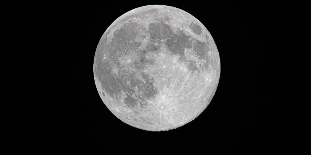 Krievijas valsts kosmosa korporācija “Roscosmos” paziņoja, ka plāno uzbūvēt Mēness elektrostaciju līdz 2036. gadam.