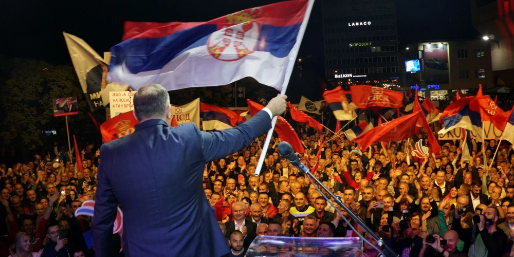 23. novembrī notikušajās Bosnijas Serbu Republikas prezidenta pirmstermiņa vēlēšanās uzvarēja līdzšinējā prezidenta Milorada Dodika.