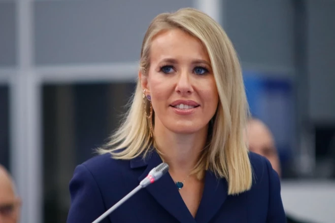 Ксения Собчак рекламировала румынское гражданство.