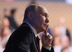 Kremlī apstiprina, ka Putins šogad nepildīs Krievijas Konstitūcijā ierakstīto prezidenta pienākumu