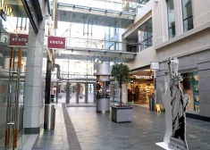 Владелец Galerija Centrs внезапно увеличил капитал на 1,6 млн евро: что происходит с торговым центром в Старой Риге