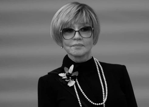 Вера Алентова.