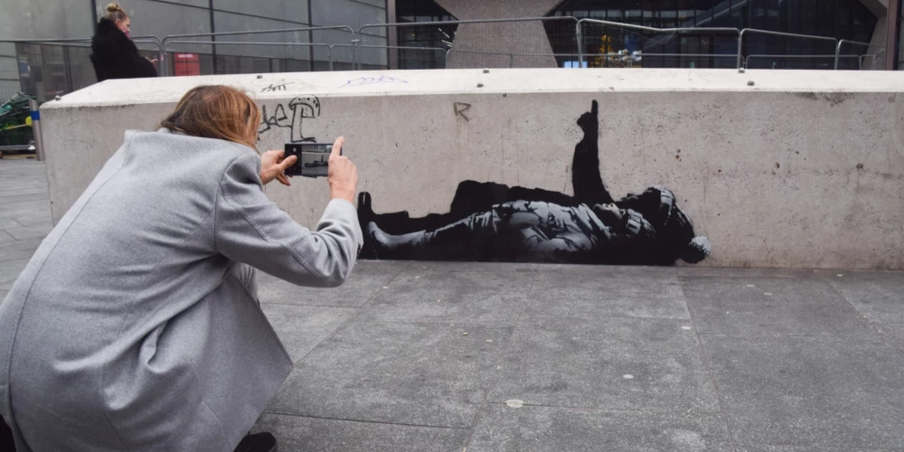 Britu grafiti meistars Benksijs apstiprinājis, ka ir šī darba autors.