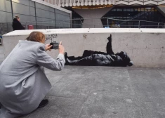 Leģendārais grafiti meistars Benksijs apstiprinājis, ka "noslēpumainie bērni", kas parādījušies Londonas ielās, ir viņa darbi
