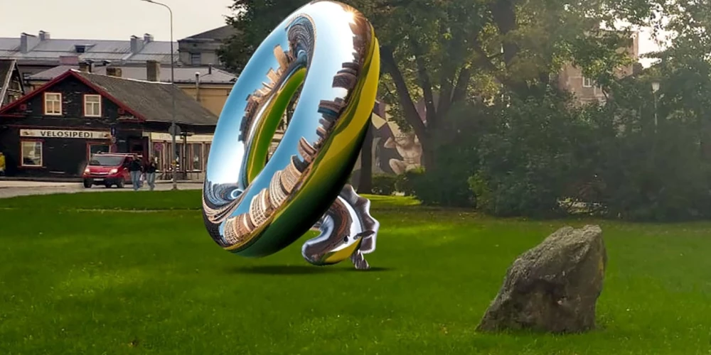 Ogres novada mērs Egils Helmanis Liepājā izvietotajā vides objektā “Pūtiens” saskatījis netradicionālu seksuālo vēstījumu.