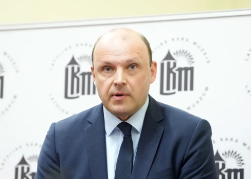 Nacionālās aizsardzības akadēmijas Drošības un stratēģiskās pētniecības centra direktors Toms Rostoks.