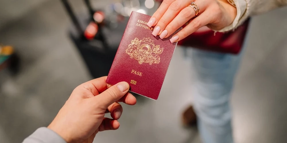 МИД выбирает организатора командировок на ближайшие четыре года.