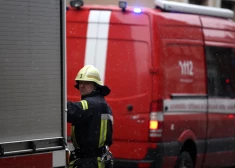 Traģēdija Rēzeknes novadā: dzīvojamā māja pilnībā nodeg, bojā gājuši divi cilvēki