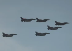 Rumānija pie Ukrainas robežas paceļ iznīcinātājus F-16