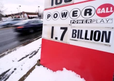 Gandrīz divi miljardi dolāru! "Powerball" Ziemassvētku loterijā laimēta otra lielākā summa ASV vēsturē