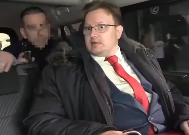 Maskavā par valsts nodevību notiesā bijušo Krievijas Ārlietu ministrijas darbinieku