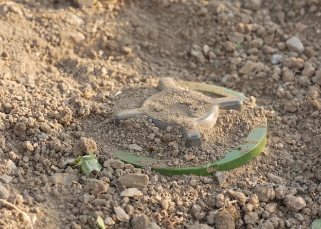 С сегодняшнего дня Латвия больше не связана запретом на противопехотные мины